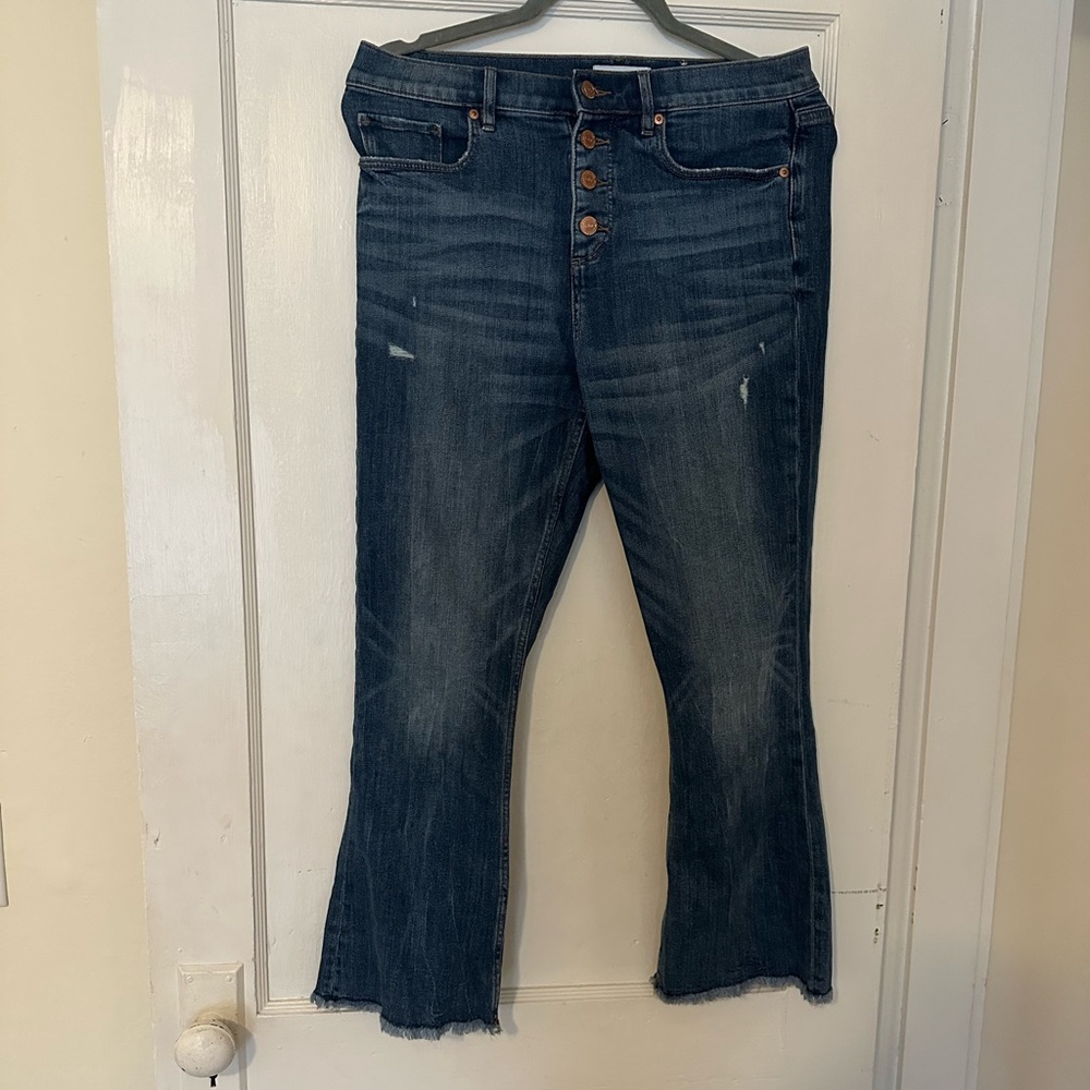 Loft, never worn, size 28, flare cropped jeans